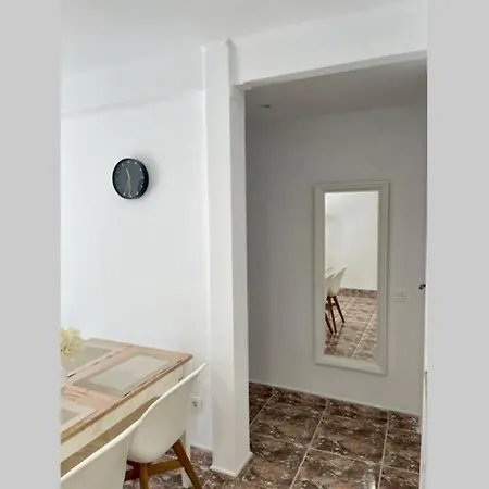 Holiday Apartment Διαμέρισμα Σαλού